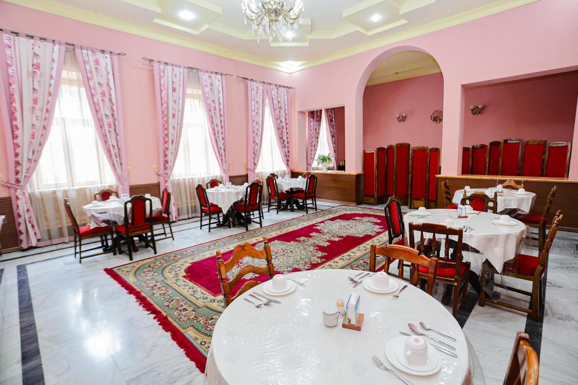 Hotel Yangi Sharq Samarkand Exteriér fotografie